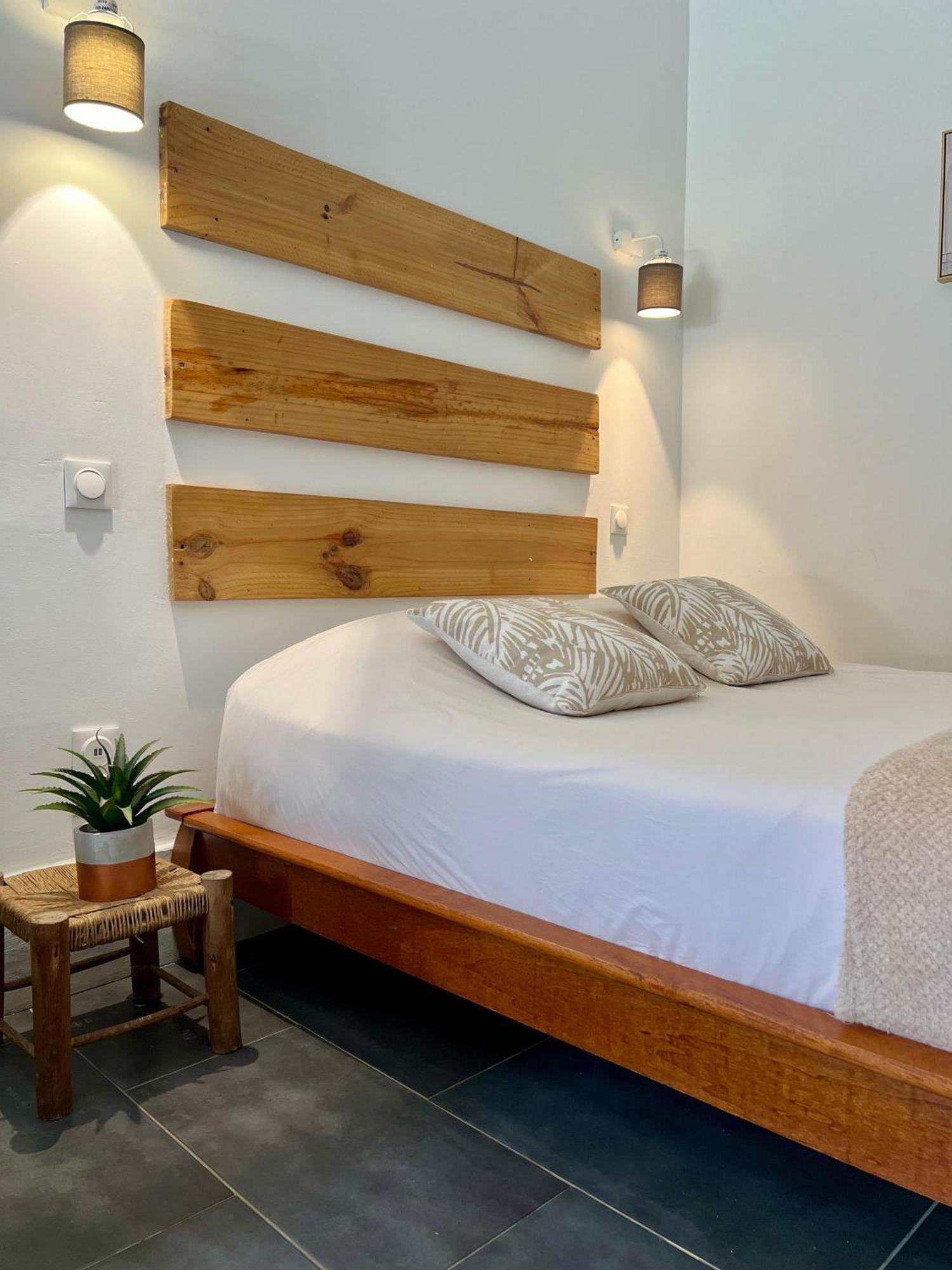L'Escale Cosy Apartment Saint Pierre Ngoại thất bức ảnh